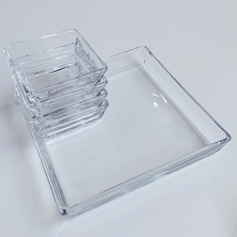 CRATE & BARREL Serve-ware Glass Platter Set of 5 for Entertaining